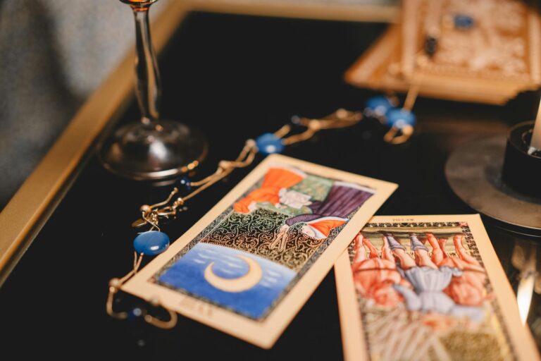 New Moon vs Full Moon Rituals: Which Spiritual Practice Suits You Best
