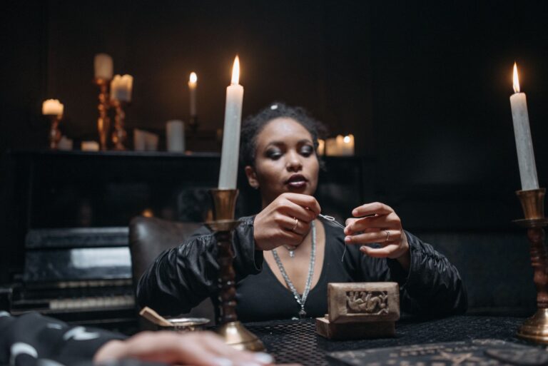 Winter Solstice Witchcraft: 4 Candlelight Spells for Seasonal Rebirth