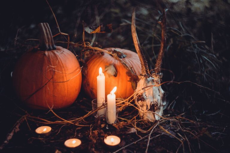 Autumn Equinox Altar Setup: Complete Checklist for Harvest Balance Rituals